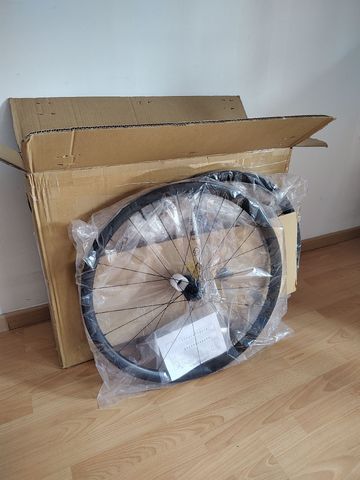Roval Terra C Wheelset 2026 bike usato — immagine 3 di 8