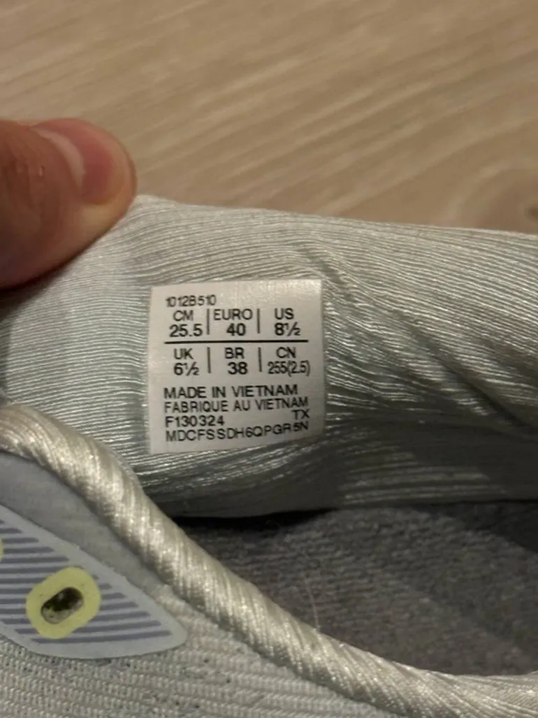 Gebrauchtes Asics Novablast 4 bike — Bild 5 von 6