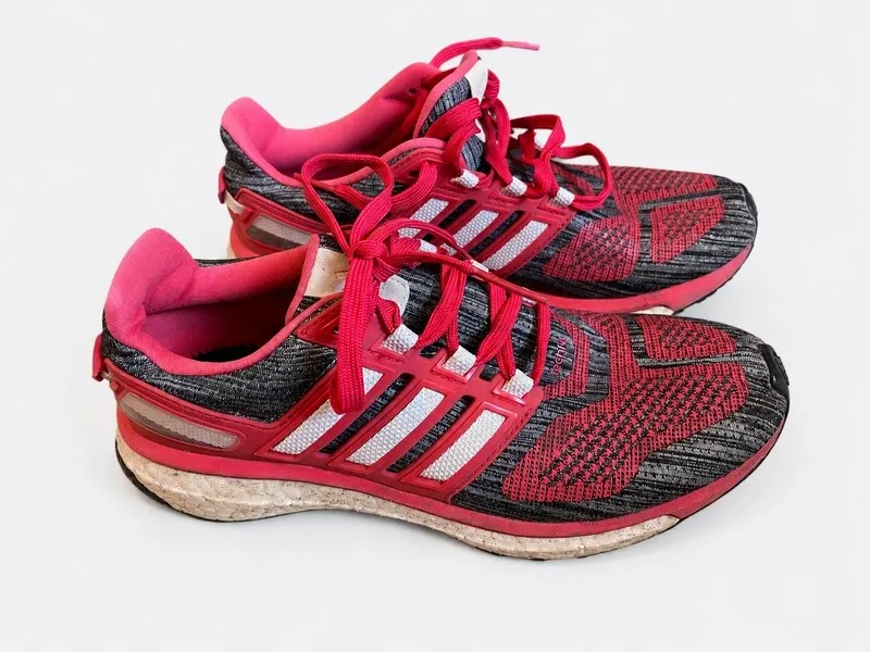 Käytetty Adidas Energy Boost 2 ESM Running Shoes