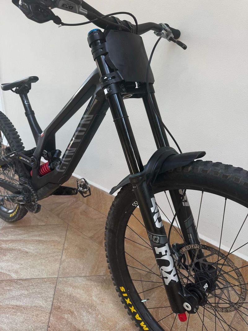 Used Fox 40 Performance Elite Grip2 2024 Fork