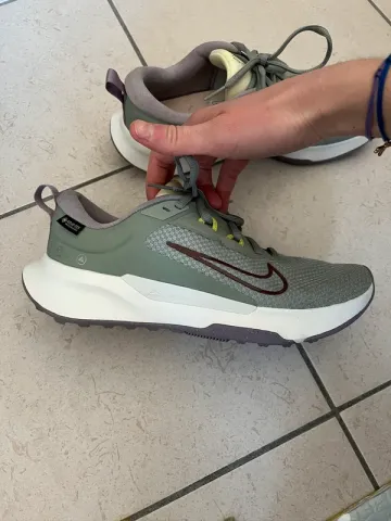 Použité Nike Juniper Trail 2 Gore-tex bike — obrázek 4 z 8