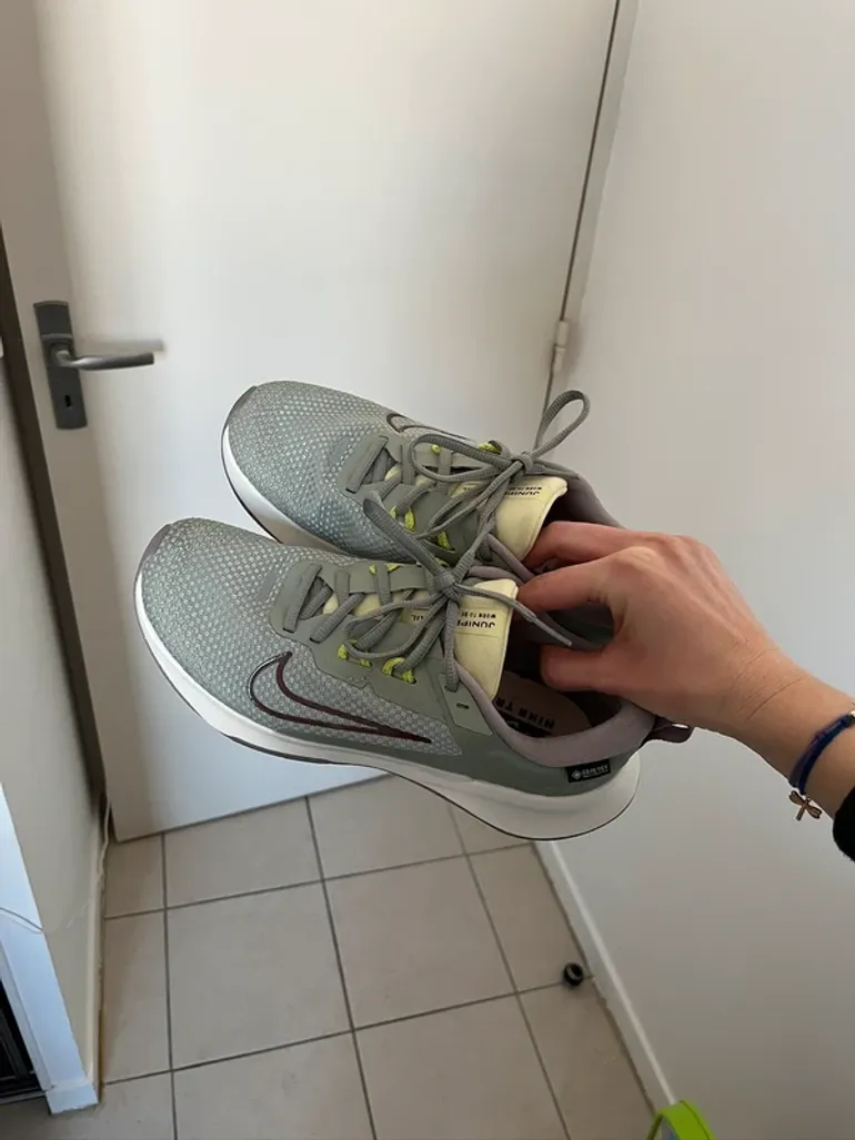 Použité Nike Juniper Trail 2 Gore-tex bike — obrázek 5 z 8