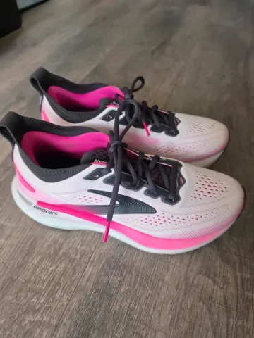 Używany Brooks Glycerin GTS 23 bike — zdjęcie 1 z 5