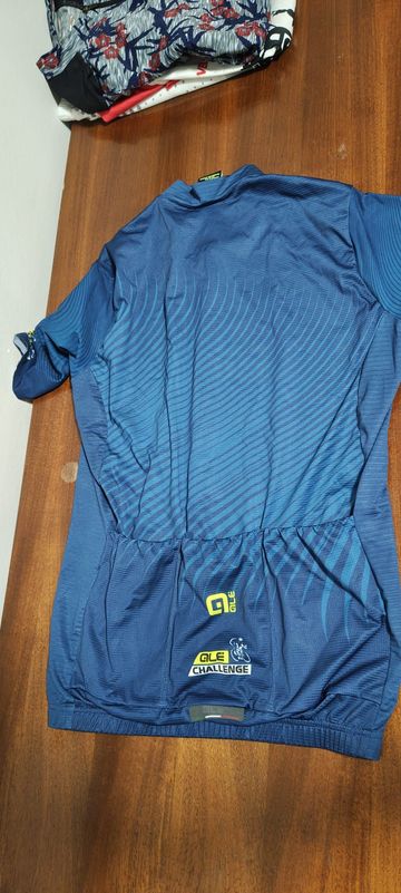 Ale cycling Challenge Jersey bike usato — immagine 2 di 2