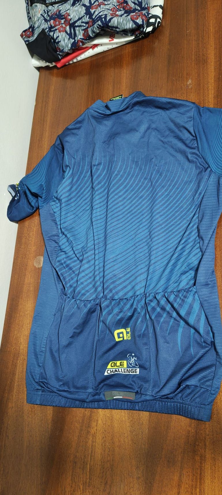 Ale cycling Challenge Jersey bike usato — immagine 2 di 2