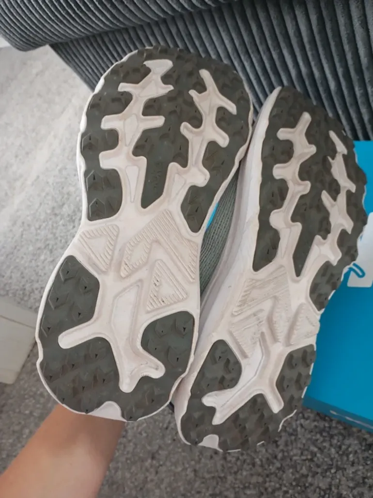 Used Hoka Laufschuhe bike — image 3 of 7