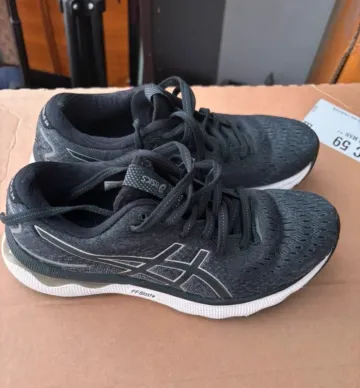 Used Scarpa Asics gel nimbus 24 bike — image 1 of 5