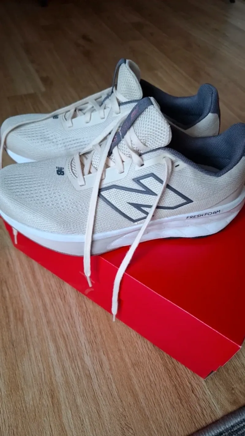 Gebrauchtes New Balance 520 Running Shoes