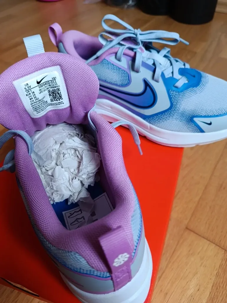 Used Nike Cosmic Runner bike — image 4 of 4