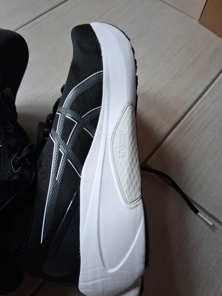 Used Asics Gel Kayano 30 bike — image 6 of 15