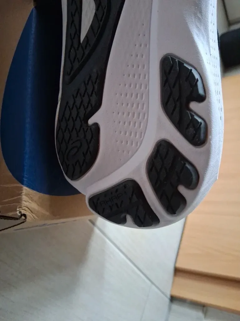 Used Asics Gel Kayano 30 bike — image 14 of 15