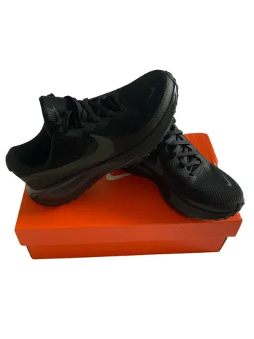 Used Nike Baskets Femme bike — image 1 of 2