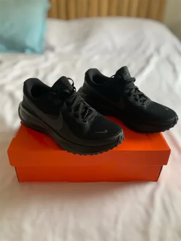 Used Nike Baskets Femme bike — image 2 of 2