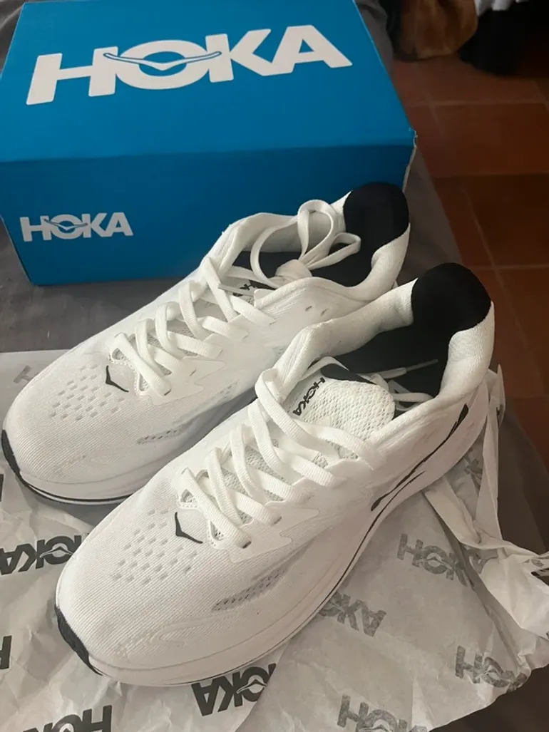 Used Hoka Clifton 10 bike — image 2 of 6