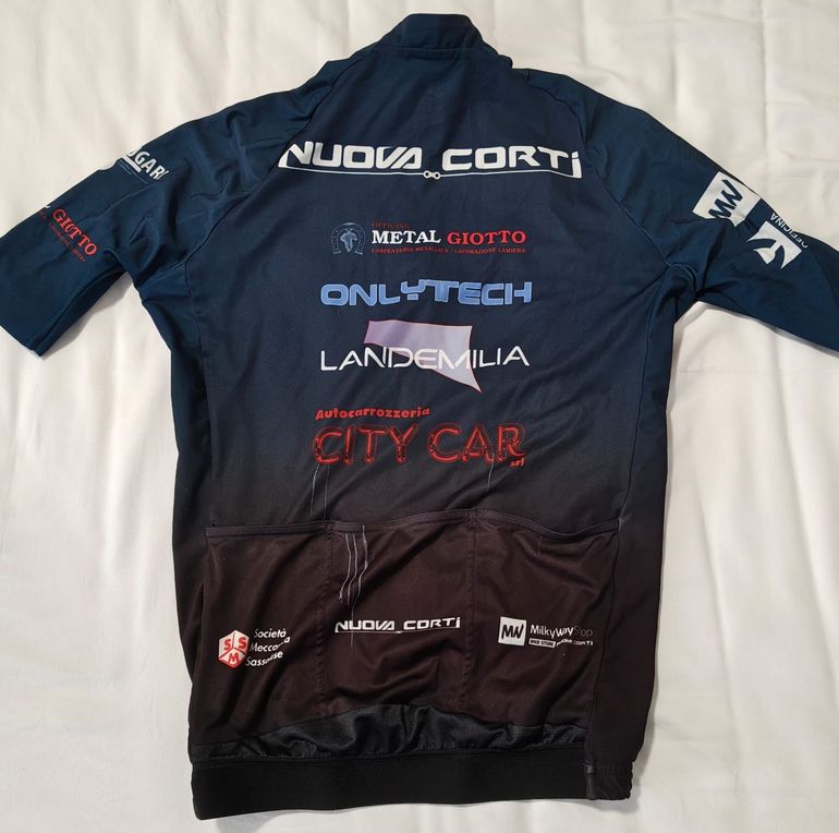 Used Gobik Nuova Corti Jerseys bike — image 4 of 12