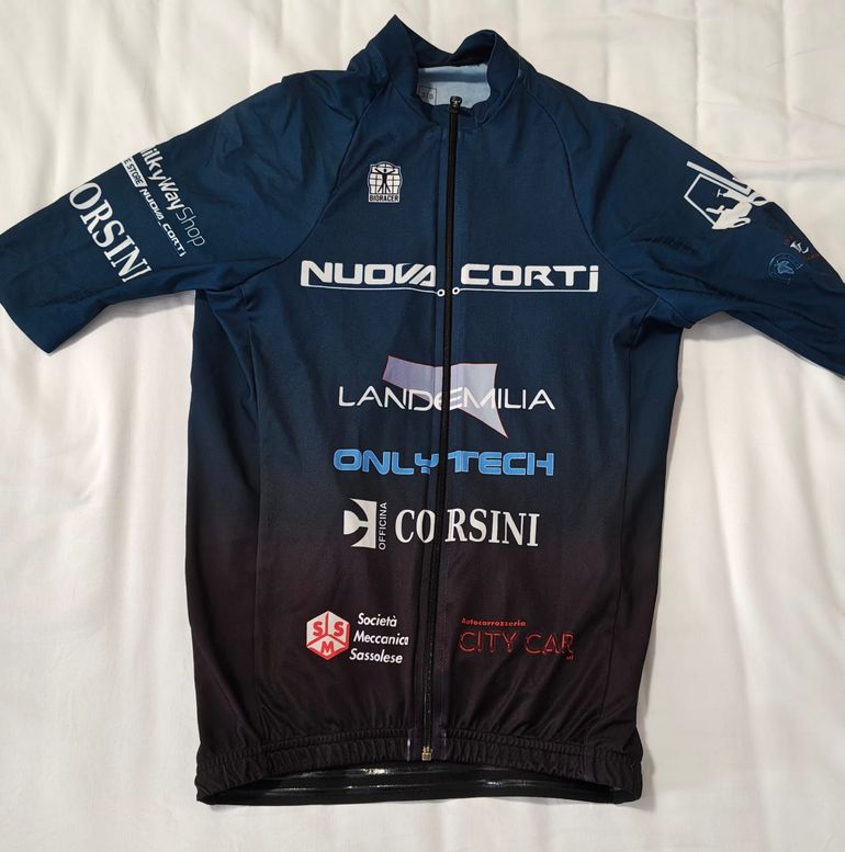 Used Gobik Nuova Corti Jerseys bike — image 3 of 12