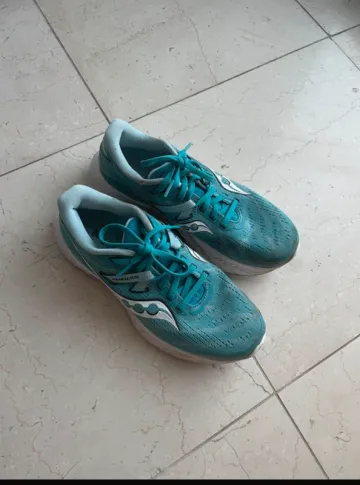 Saucony Running Shoes bike usato — immagine 3 di 8