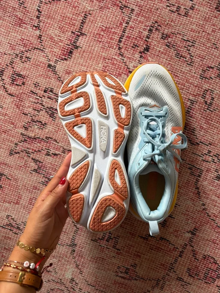 Tweedehands Hoka Bondi 8 bike — afbeelding 3 van 6
