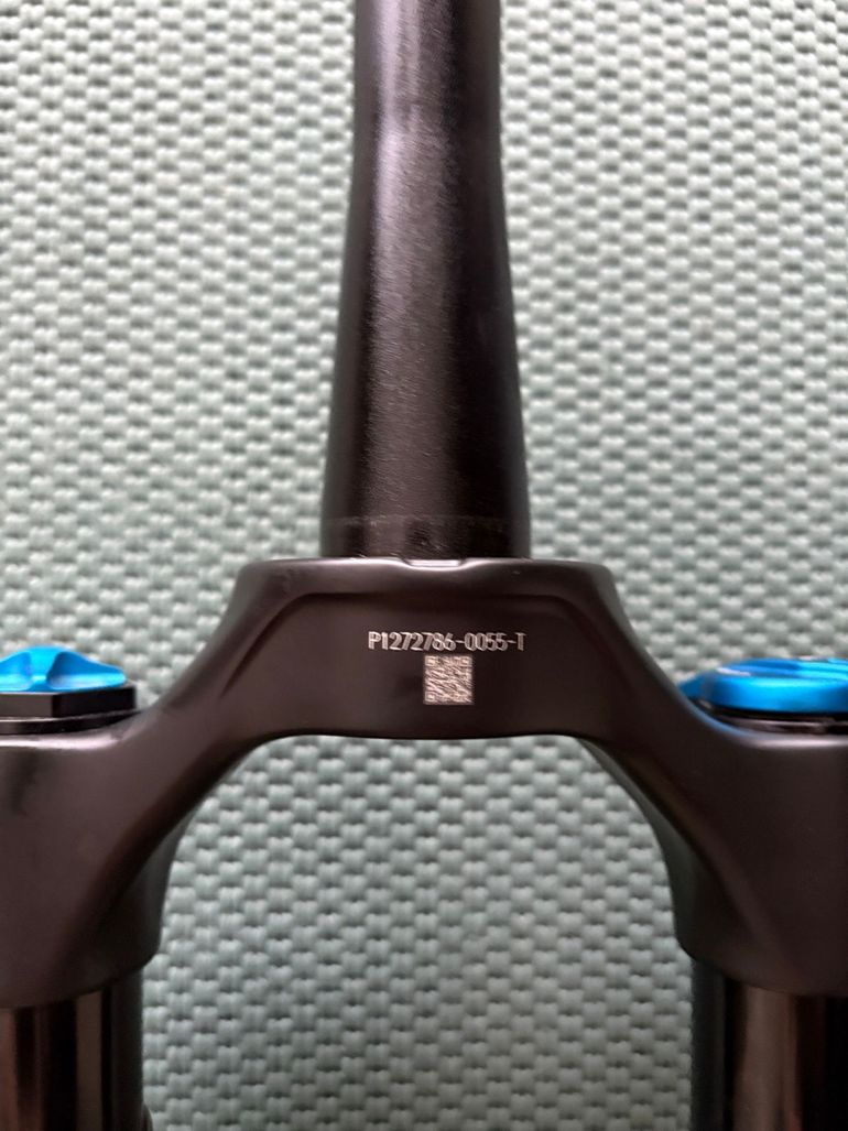 Used Fox 38 Performance Grip bike — image 4 of 4