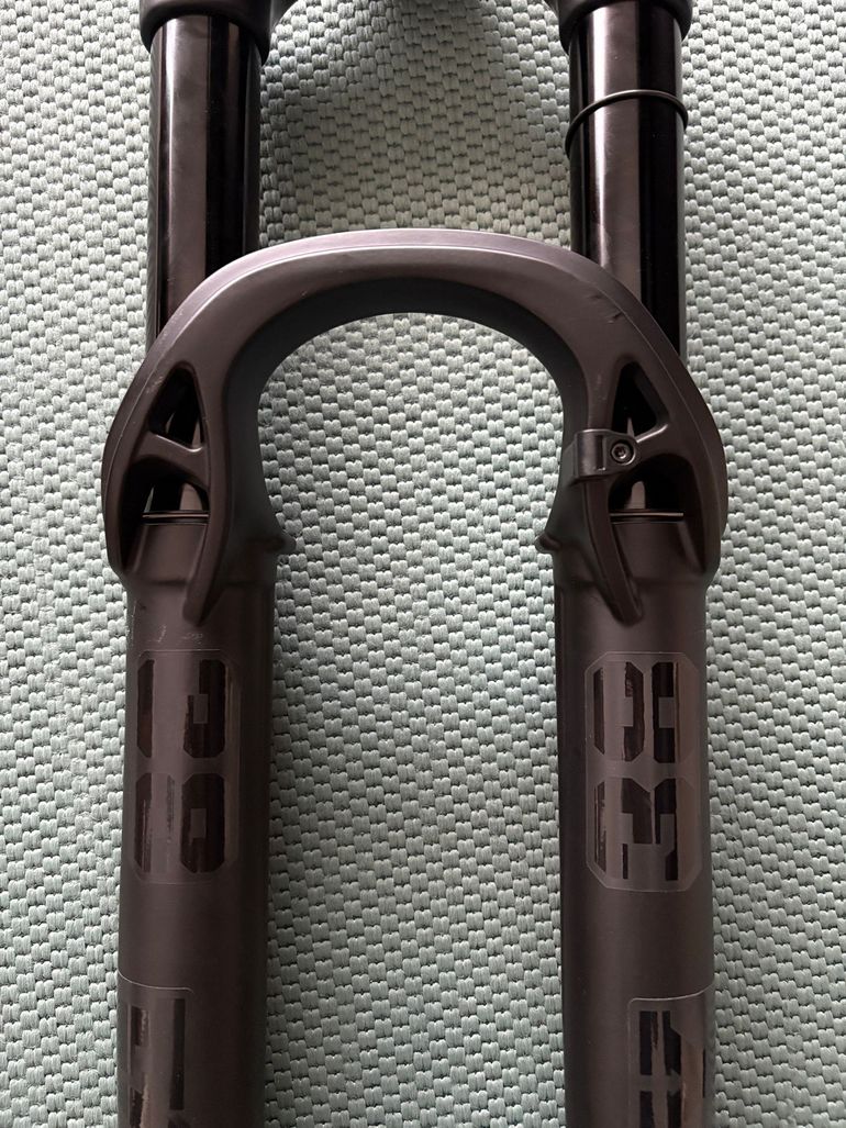 Used Fox 38 Performance Grip bike — image 3 of 4