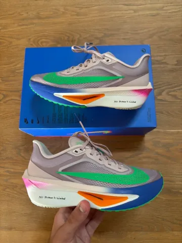 Used Nike Zoom Fly 6 bike — image 1 of 7