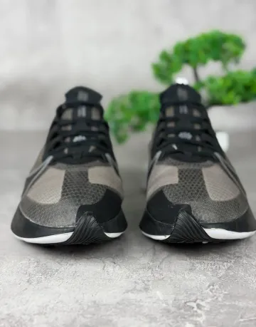 Tweedehands Last Nike running shoes bike — afbeelding 10 van 10