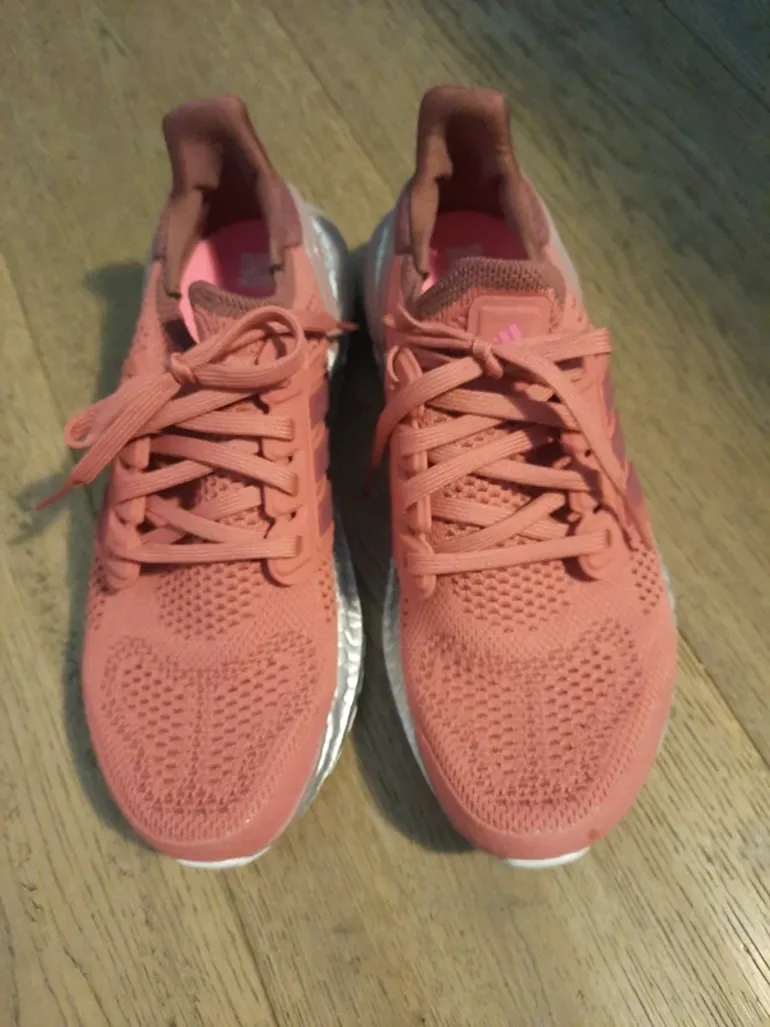 Used Adidas Ultraboost 19.5 DNA bike — image 5 of 9