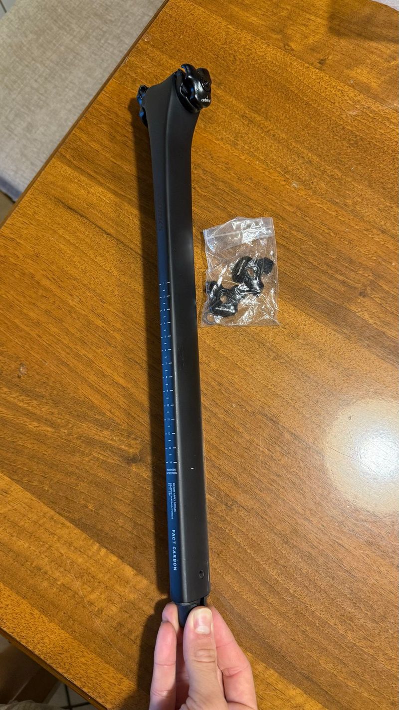 Used Specialized S-Works SL8 Seatpost Saddles & Seatposts