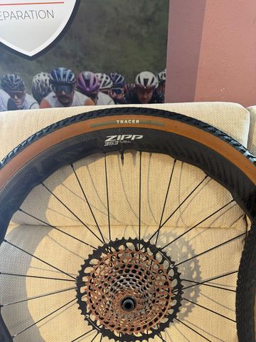 Zipp 353 NSW 2025 bike usato — immagine 2 di 5
