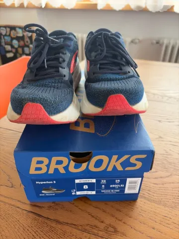 Used Brooks Ghost 2 Max bike — image 1 of 5