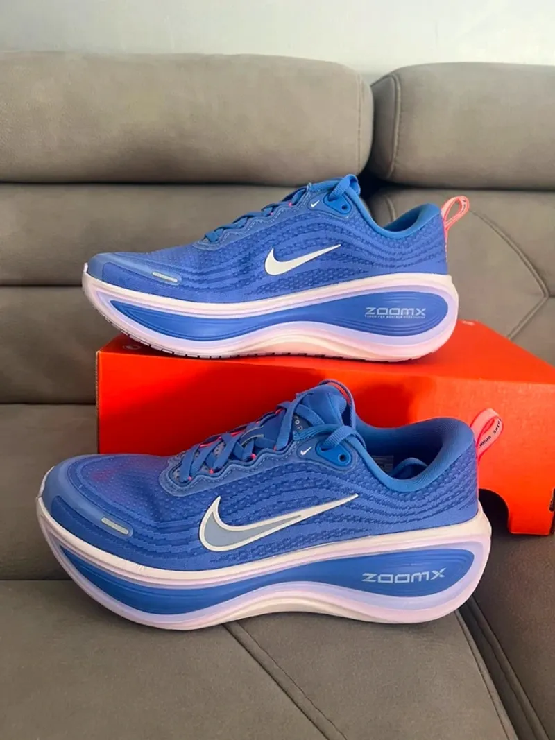 Used Nike Vomero Plus Running Shoes