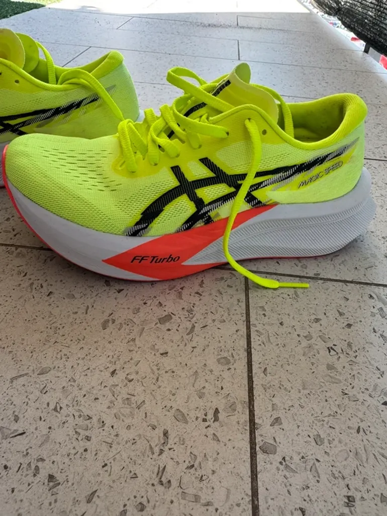 Asics MAGIC SPEED bike d'occasion — image 3 sur 6