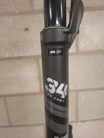 Used Fox 34 Step-Cast Performance Elite Fork 2025 bike — image 10 of 25