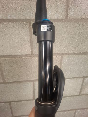 Used Fox 34 Step-Cast Performance Elite Fork 2025 bike — image 21 of 25