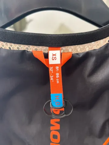 Salomon Gilet d'hydratation bike d'occasion — image 3 sur 3