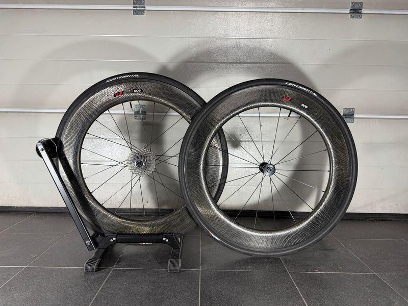Used Zipp 808 Firecrest Carbon Clincher 2012 Wheels