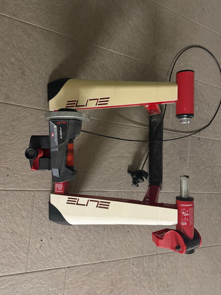 Elite Force Home Trainer 2019 bike usato — immagine 1 di 4
