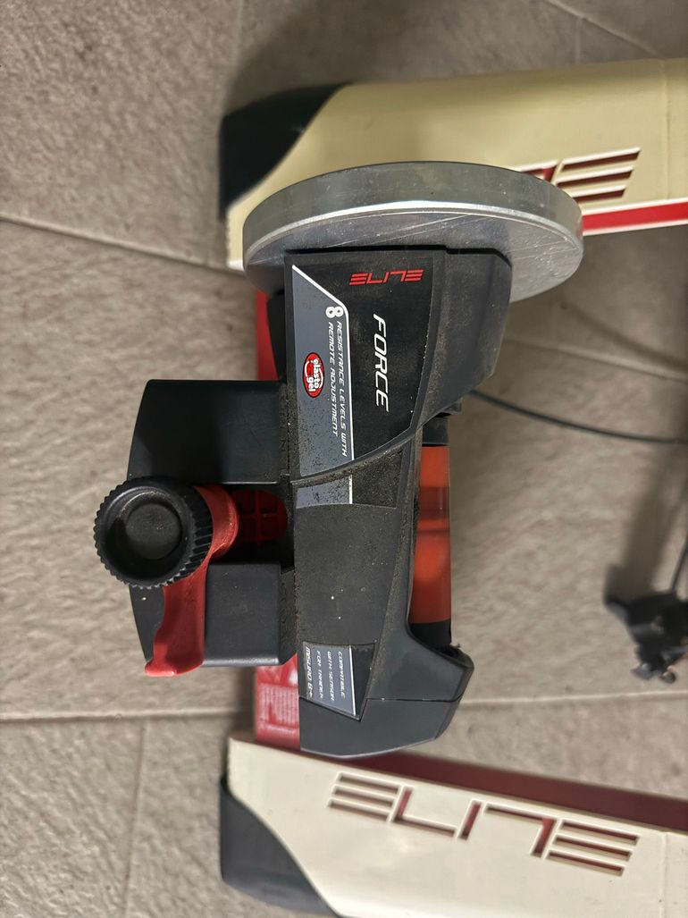 Elite Force Home Trainer 2019 bike usato — immagine 2 di 4