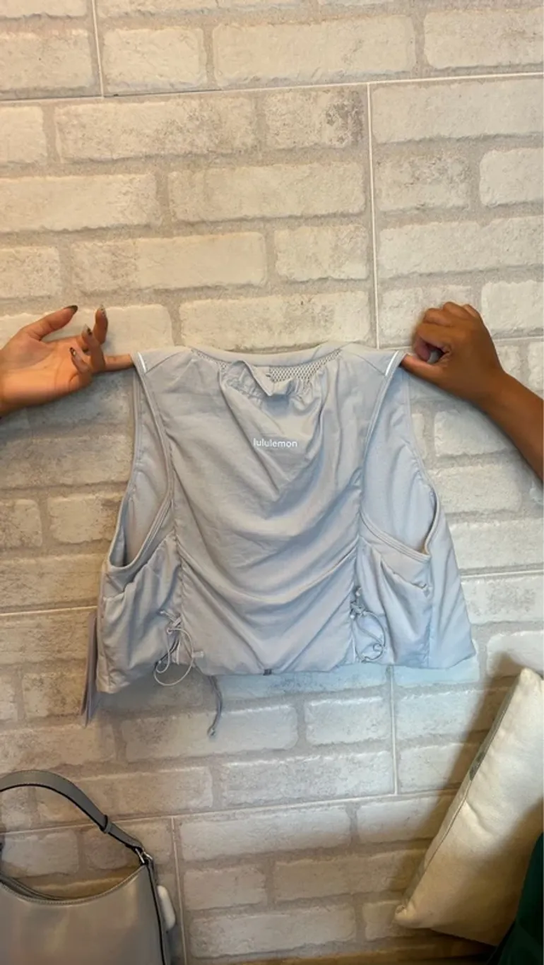 Used Lululemon Run Vest bike — image 2 of 4