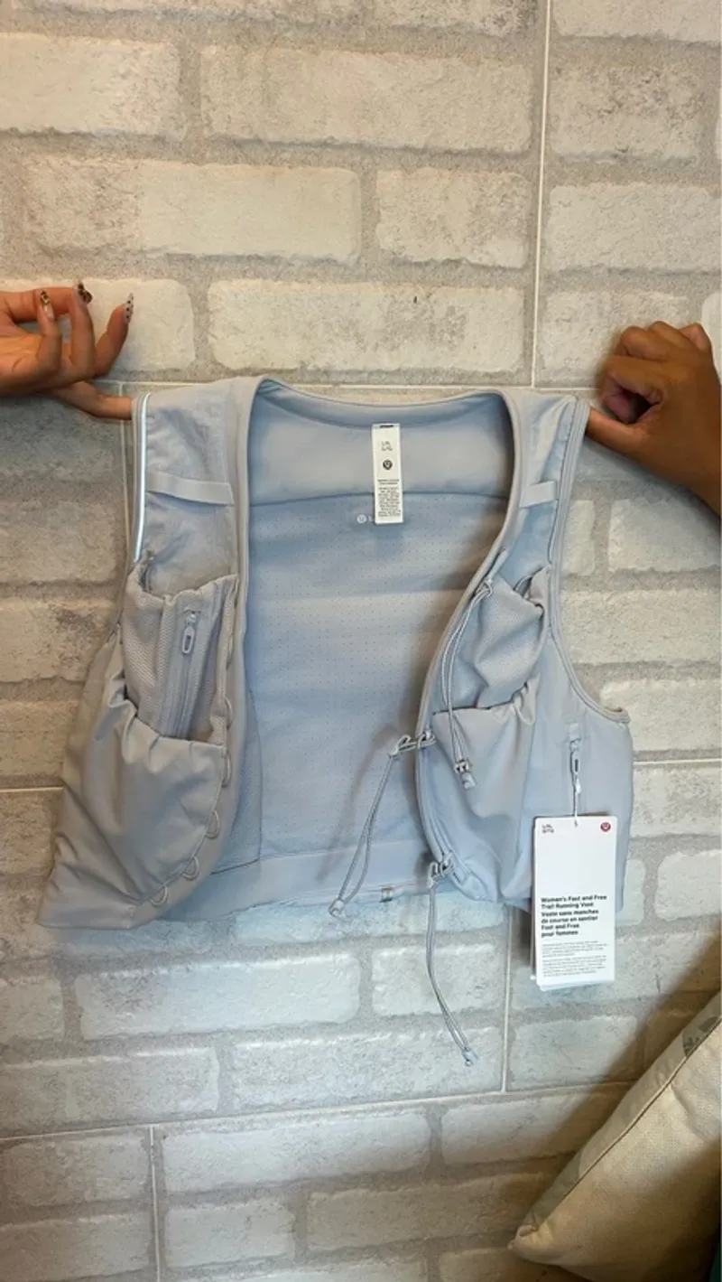 Used Lululemon Run Vest Running Accessories