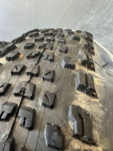 Käytetty Maxxis rekon Race 2025 Tyres & Tubes