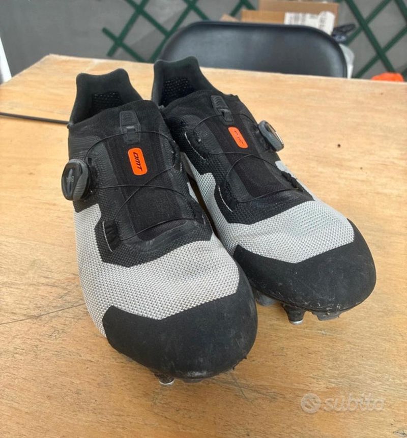 Used Dmt KM4 Cycling Shoes