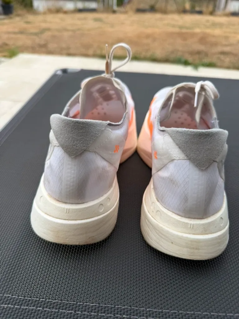 Used Adidas Adios Pro 4 bike — image 11 of 16