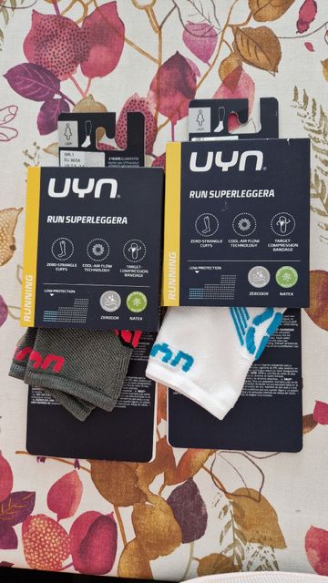 Used UYN Socks bike — image 1 of 5