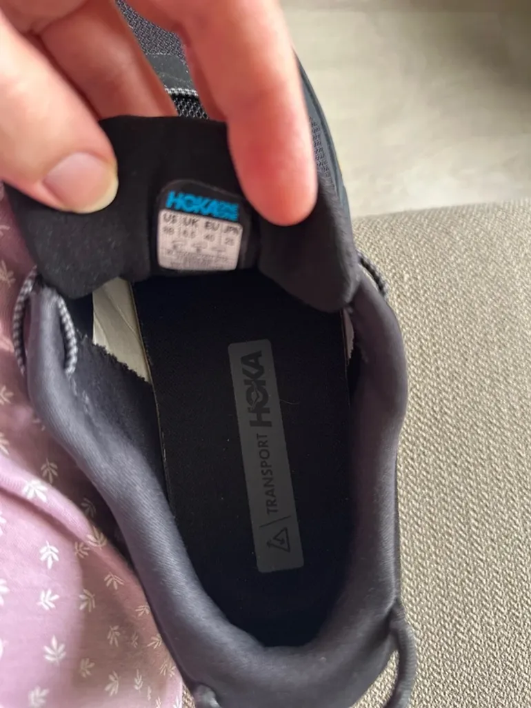 Used Hoka Gore-Tex Invisible Fit bike — image 7 of 10