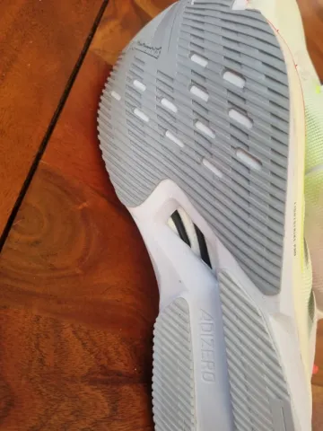Used Adidas Adizero Boston 12 bike — image 8 of 12