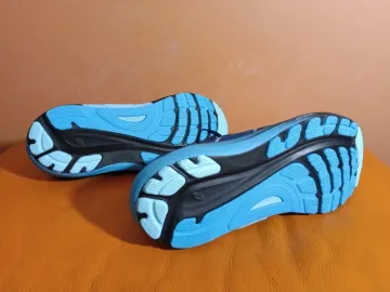 Used Asics Gel Kayano 31 bike — image 5 of 7