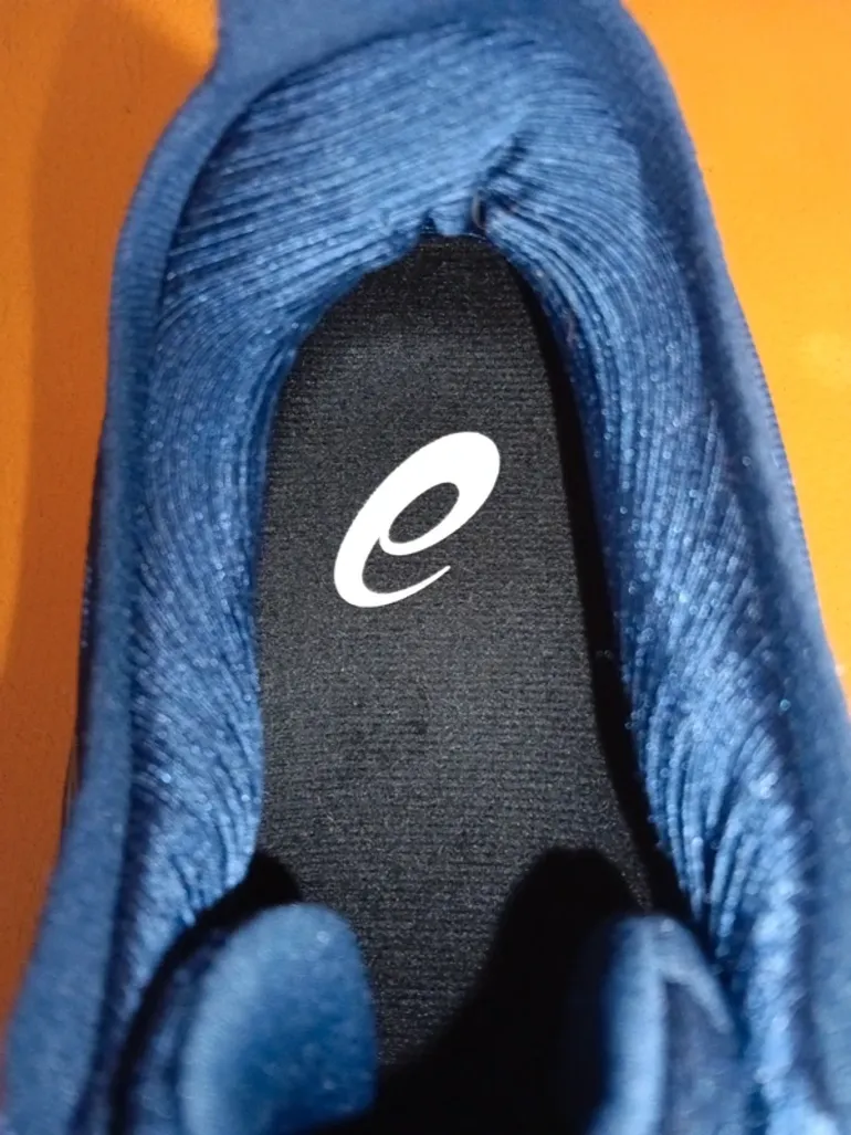 Used Asics Gel Kayano 31 bike — image 7 of 7