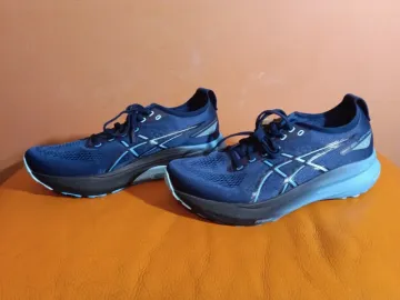 Used Asics Gel Kayano 31 bike — image 3 of 7