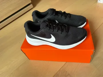 Used Nike Revolution 7 bike — image 1 of 5